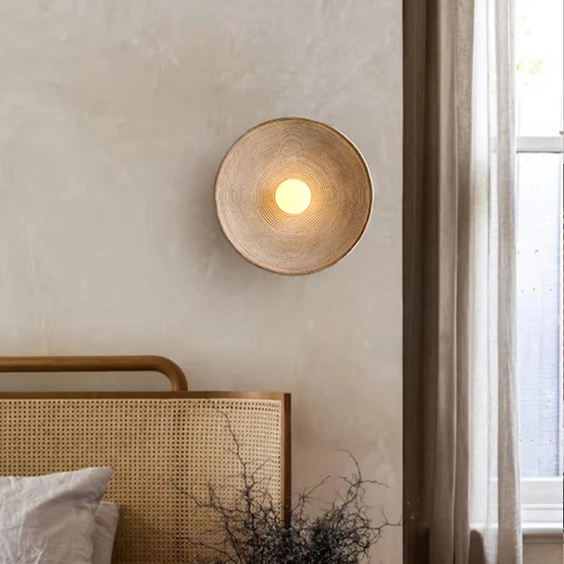 Lyra Abstract Ceramic Wall Sconce – Modern Sculptural Indoor Novelty Lamp
