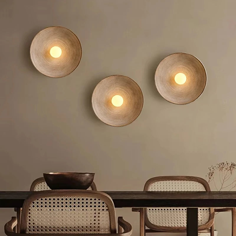 Lyra Abstract Ceramic Wall Sconce – Modern Sculptural Indoor Novelty Lamp