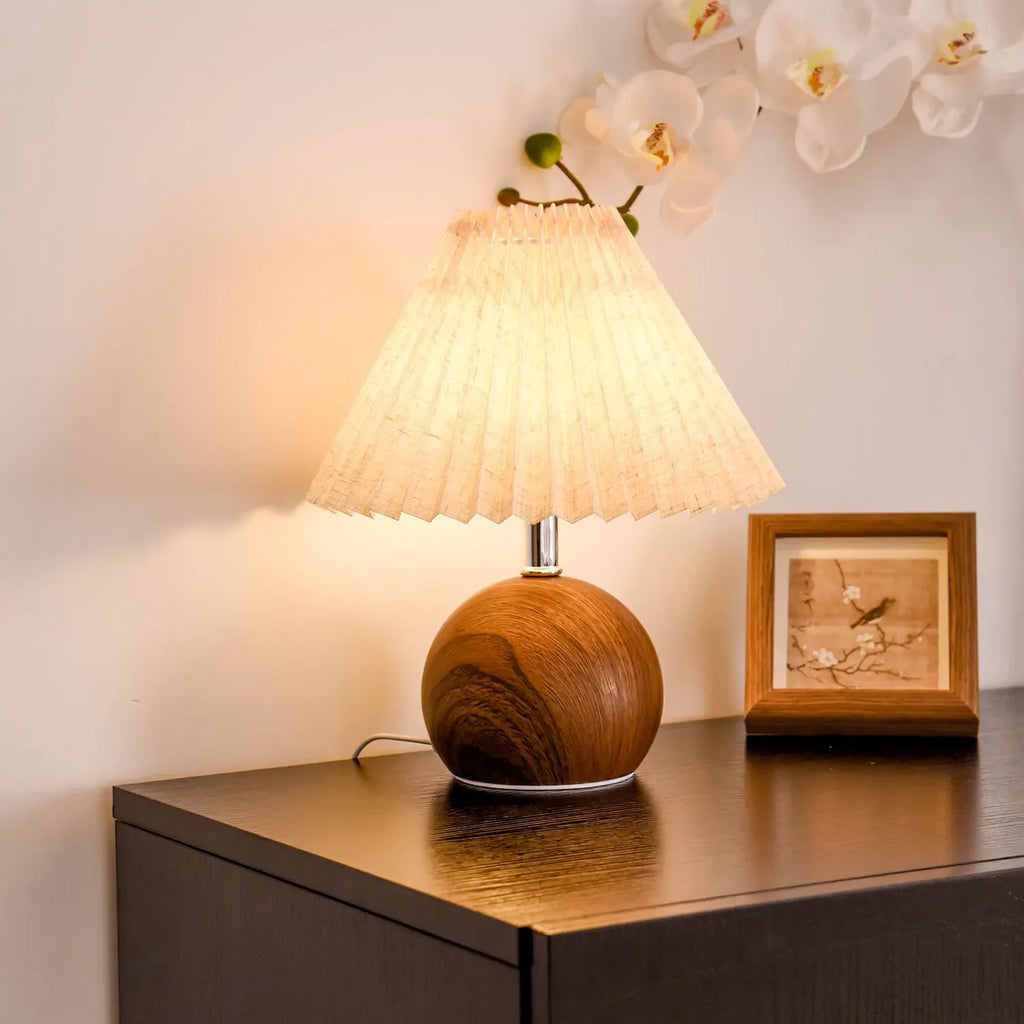 Aria Petal Fabric Table Lamp – Retro Wiggle Stem Nordic Bedside Night Light