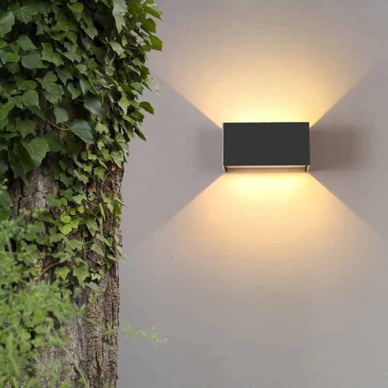 Helios Dual-Beam Outdoor Wall Lamp – Modern Up & Down Exterior Aluminum Light