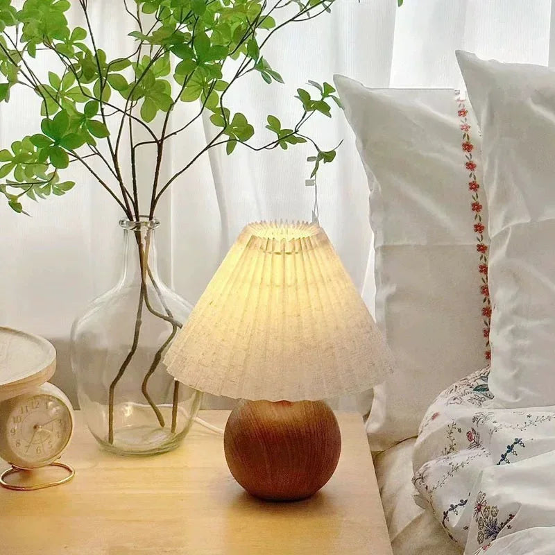 Aria Petal Fabric Table Lamp – Retro Wiggle Stem Nordic Bedside Night Light