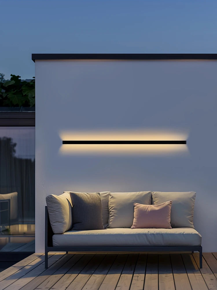 Linear Outdoor Wall Lamp – Modern Minimalist Architectural Exterior LED Sconce